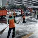 Ribuan Petugas Kebersihan Disebar Malam Takbiran agar Jakarta Tetap Bersih