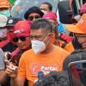 Rayakan May Day 14 Mei, Ribuan Buruh Geruduk DPR Lanjut ke Istora Senayan