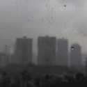 Peringatan Dini BMKG: Tiga Wilayah Jakarta Berpotensi Hujan Disertai Kilat dan Angin Kencang