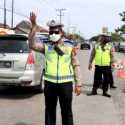 Bantu Urai Kemacetan Arus Mudik, Kapolres Demak Turun ke Jalan