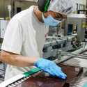 Temukan Salmonella, Pabrik Cokelat Barry Callebaut Swiss Hentikan Produksi