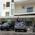 4 Mobil Diduga Penyidik KPK Nongkrong di Fakultas Kedokteran Unila