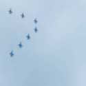 Flypast 14 Pesawat F16 dan 8 Helikopter TNI-Polri Hiasi Langit Jakarta