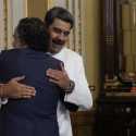 Sambut Dubes Baru Kolombia untuk Venezuela, Presiden Nicolas Maduro Berikan Pelukan Hangat