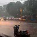 BMKG: Jaksel dan Jaktim Berpotensi Hujan Disertai Petir Kamis Sore