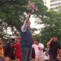 Di Balaikota, Pemuda Pancasila hingga The Jakmania Kompak Teriakkan “Terima Kasih Anies”