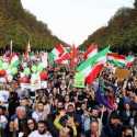 Tuntut Penghapusan Diskriminasi di Iran, 80 Ribu Orang Banjiri Jalan-jalan Berlin