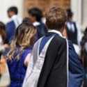Biaya Hidup Meningkat, Ribuan Mahasiswa Inggris Terancam Tidak Dapat Melanjutkan Pendidikan