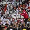 Jokowi <i>Ngumpul Bareng</i> Relawan, Pengamat: Bentuk Perlawanan Terhadap Nasdem yang Usung Anies