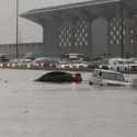 Hujan Deras dan Banjir Mengepung Ruas Jalan di Jeddah, Dua Tewas