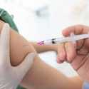 Kasus Covid-19 Naik, Lansia Akan Disuntik Vaksin Booster Kedua