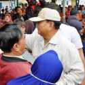 Sambangi TPI Karangsong, Menhan Prabowo Bagikan Ribuan Paket Sembako untuk Nelayan