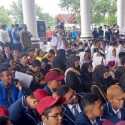 Tolak Politisasi Pendidikan, Ratusan Siswa dan Guru Ajukan Sejumlah Tuntutan di Kantor Gubernur Aceh