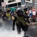 Peru Memanas, Polisi Bubarkan Ribuan Demonstran Pakai Gas Air Mata