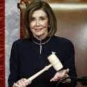 Nancy Pelosi Naikkan Batas Maksimum Gaji Staf DPR AS Agar Tak Terpikat Swasta
