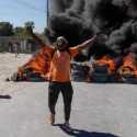 10 Aparat Dibunuh Geng Bersenjata, Polisi Haiti Geruduk Rumah Perdana Menteri