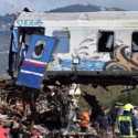 Masih Banyak Penumpang Hilang Saat Upaya Penyelamatan Korban Tabrakan Kereta Yunani Berakhir