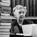 Novel Klasik Agatha Christie Direvisi, Hapus Kata-kata yang Dianggap Rasis
