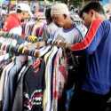 Bukan Pedagang, Pemerintah Harusnya Tindak Importir Baju Bekas