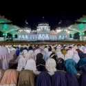 Shalat Tawarih Pertama, Jamaah Masjid Raya Baiturrahman Aceh Membludak