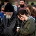 Ratusan Orang Berikan Penghormatan bagi Korban Penembakan di Sekolah Nashville