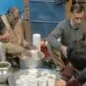 LSM Aab-e-Rawan Sediakan Makanan Sahur dan Berbuka Bagi Pasien Kurang Mampu di RS Srinagar