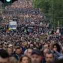 Protes Pemerintah atas Insiden Penembakan Massal, Puluhan Ribu Warga Serbia Padati Beograd