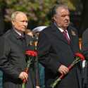 Peringati Hari Kemenangan, Putin dan Para Pemimpin CIS Meletakkan Karangan Bunga di Makam Prajurit Tak Dikenal