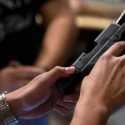 Hakim AS: Remaja Berusia 18 Tahun Harusnya Berhak Beli Pistol Secara Legal