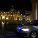 Paksa Masuk ke Gerbang Vatikan, Seorang Pria Diringkus Polisi