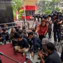 Hindari Wartawan, Menteri Nadiem Ngibrit Lewat Pintu Belakang KPK