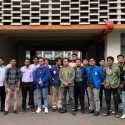 Di Hari Ultah Jokowi, Mahasiswa Geruduk Kantor Bawaslu Persoalkan Cawe-cawe