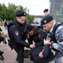 Lebih dari 100 Pendukung Pemimpin Oposisi Rusia Ditangkap