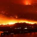 Kebakaran Meluas Hingga ke Perbatasan AS, Kanada Evakuasi Kota Osoyoos