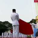 Dipimpin Kapolresta Jayapura, Upacara Penurunan Bendera di Istana Berjalan Khidmat