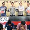 Polisi Tangkap 8 Orang LSM yang Memalak Sopir Truk Batubara