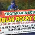 Terjadi Penolakan, Rocky Gerung Batal Isi Diskusi di Yogyakarta