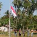 Hak Tanah Dirampas Perusahaan, Warga Pulau Sangiang Peringati Kemerdekaan dengan Upacara Bendera Setengah Tiang