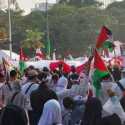 Ribuan Warga Ikuti Aksi Damai Dukung Palestina di Depan Kedubes AS