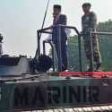 Bukan Mobil Komando, Jokowi dan Panglima TNI Cek Pasukan Pakai Tank Marinir
