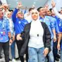 Tampil Modis, Blue Squad PAN Meriahkan Deklarasi Prabowo-Gibran