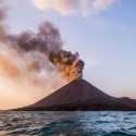 Gunung Anak Krakatau Kembali Erupsi, Warga Diimbau Tidak Berada di Radius 5 Km