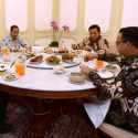 Wajah Prabowo Sangat Tegang saat Makan Siang Bareng Jokowi