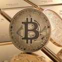 Jelang Ganti Tahun, Bitcoin Jatuh ke Level 42.000 Dolar AS