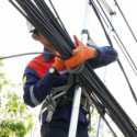 Kabel Optik PLN Icon Plus di Wilayah Jawa Barat Ditertibkan