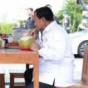 Makan Bakso di Magelang, Prabowo dan Jokowi Ingin Rebut Suara di Kandang Banteng