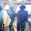 Awak KRI SIM-367 Latihan VBSS di Perairan Teluk Benggala