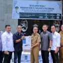 Bantu Masyarakat, Developer Perumahan Sumbang Lampu Jalan di Palembang
