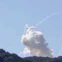 Lima Detik Meluncur, Roket Ruang Angkasa Jepang Meledak