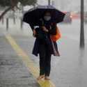 Hujan Ringan Diprediksi Basahi Sebagian Wilayah Jakarta